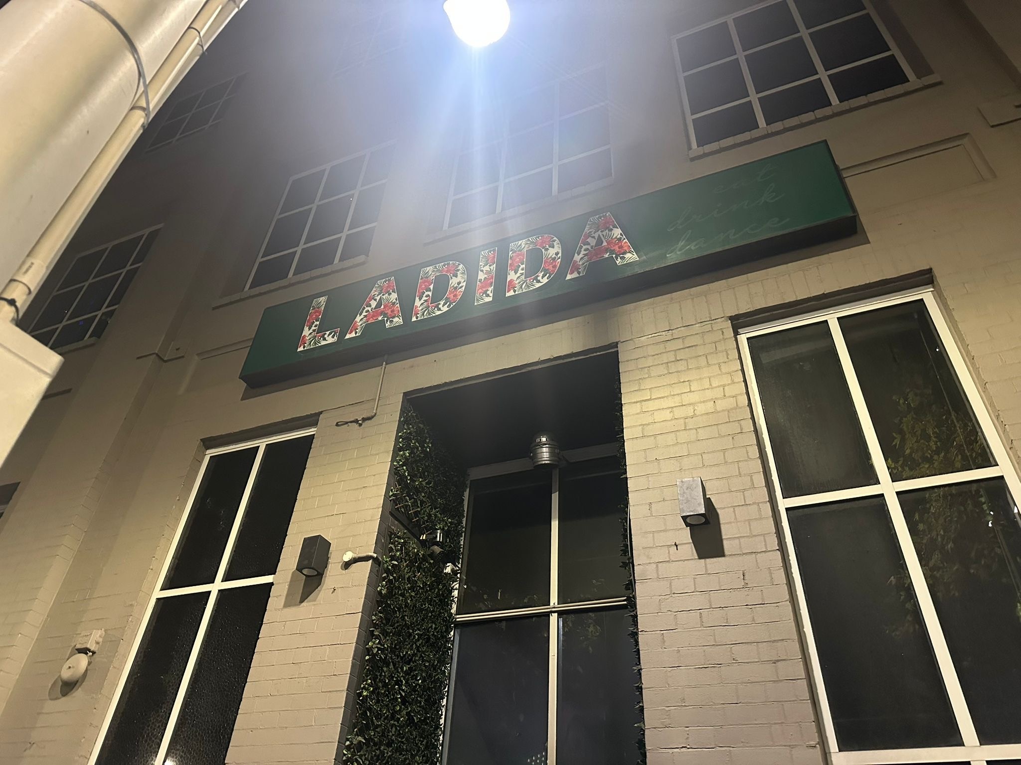 Another Melbourne nightclub targeted in 'terrifying' black market alcohol wars