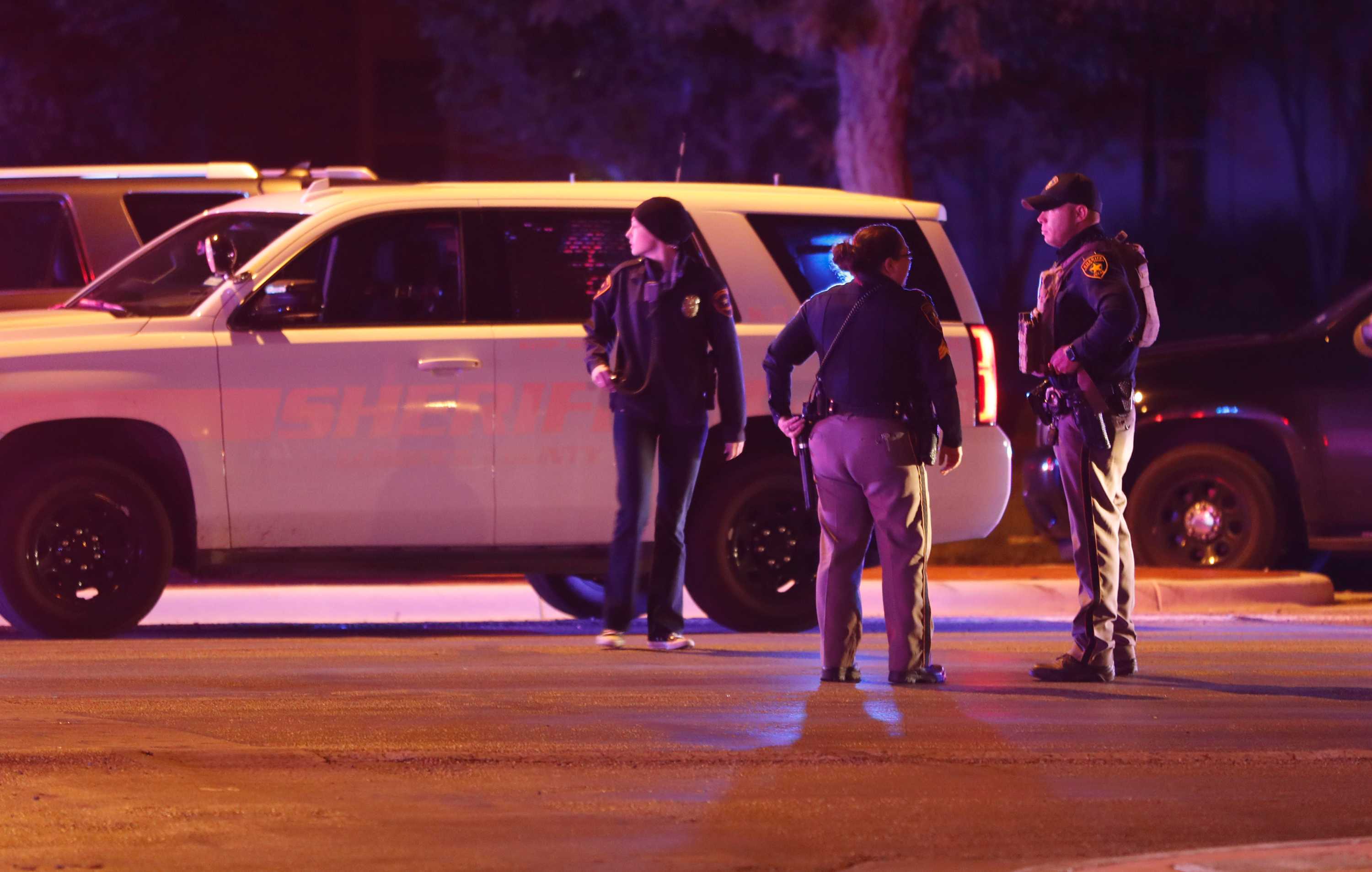 Police officer shot dead at Texas university, suspect in custody - ABC News