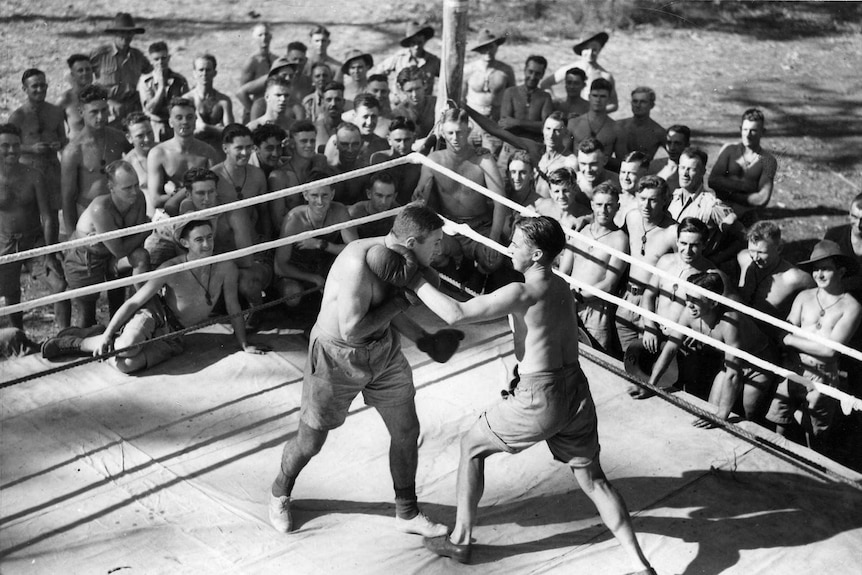 Argus (Melbourne, Vic.) (1941). TROOPS AT DARWIN Boxing popular pastime in camp.
