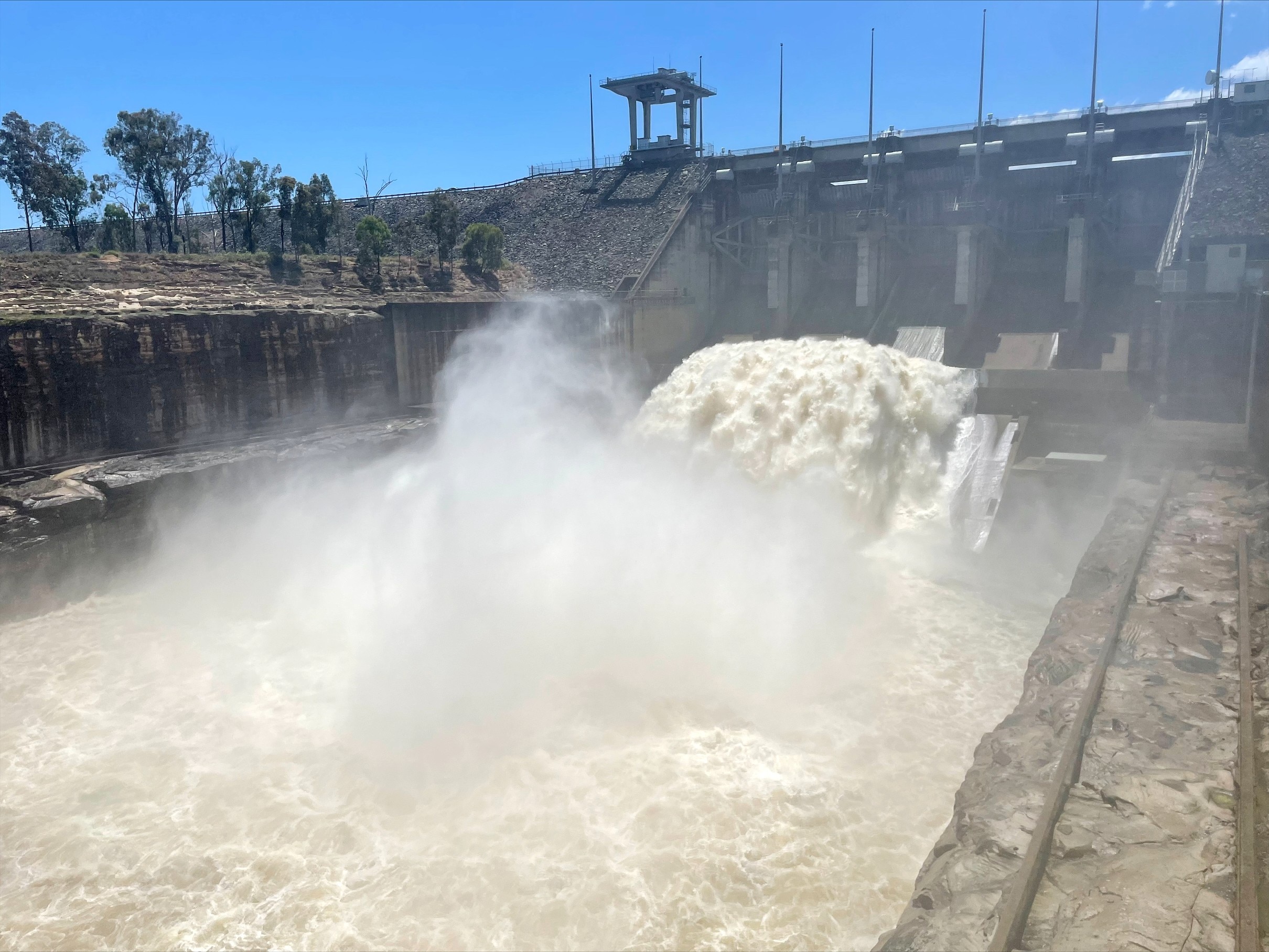 Wivenhoe dam releases