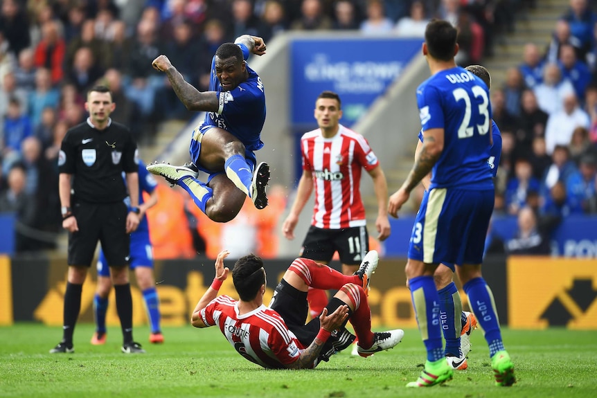 Leicester City's Wes Morgan shoots against Southampton
