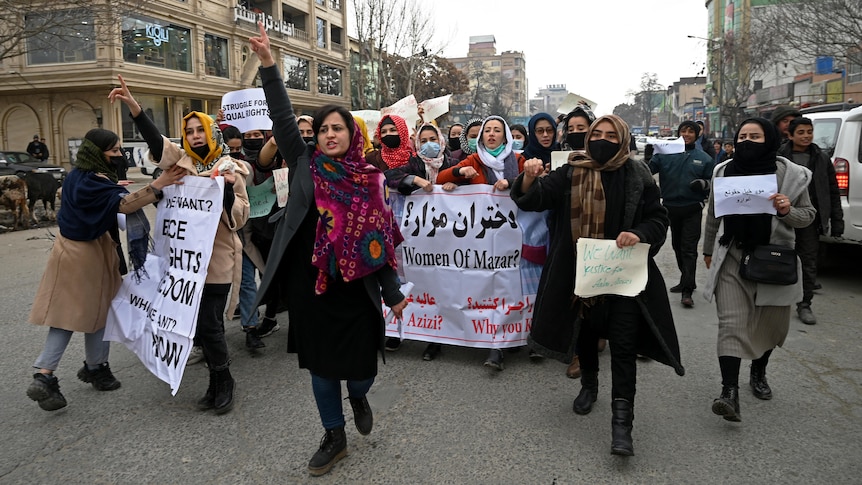 Afghan women protest in Kabul