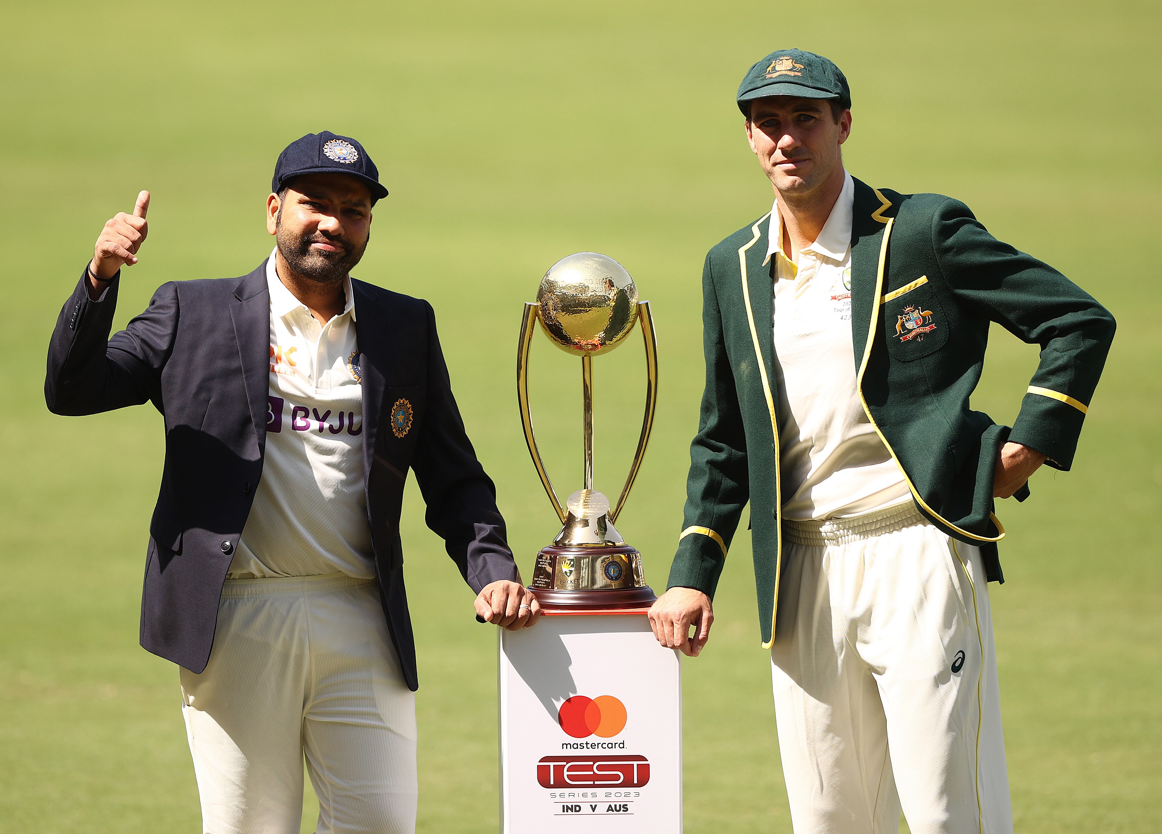 Who is under more pressure this summer, Australia or India?