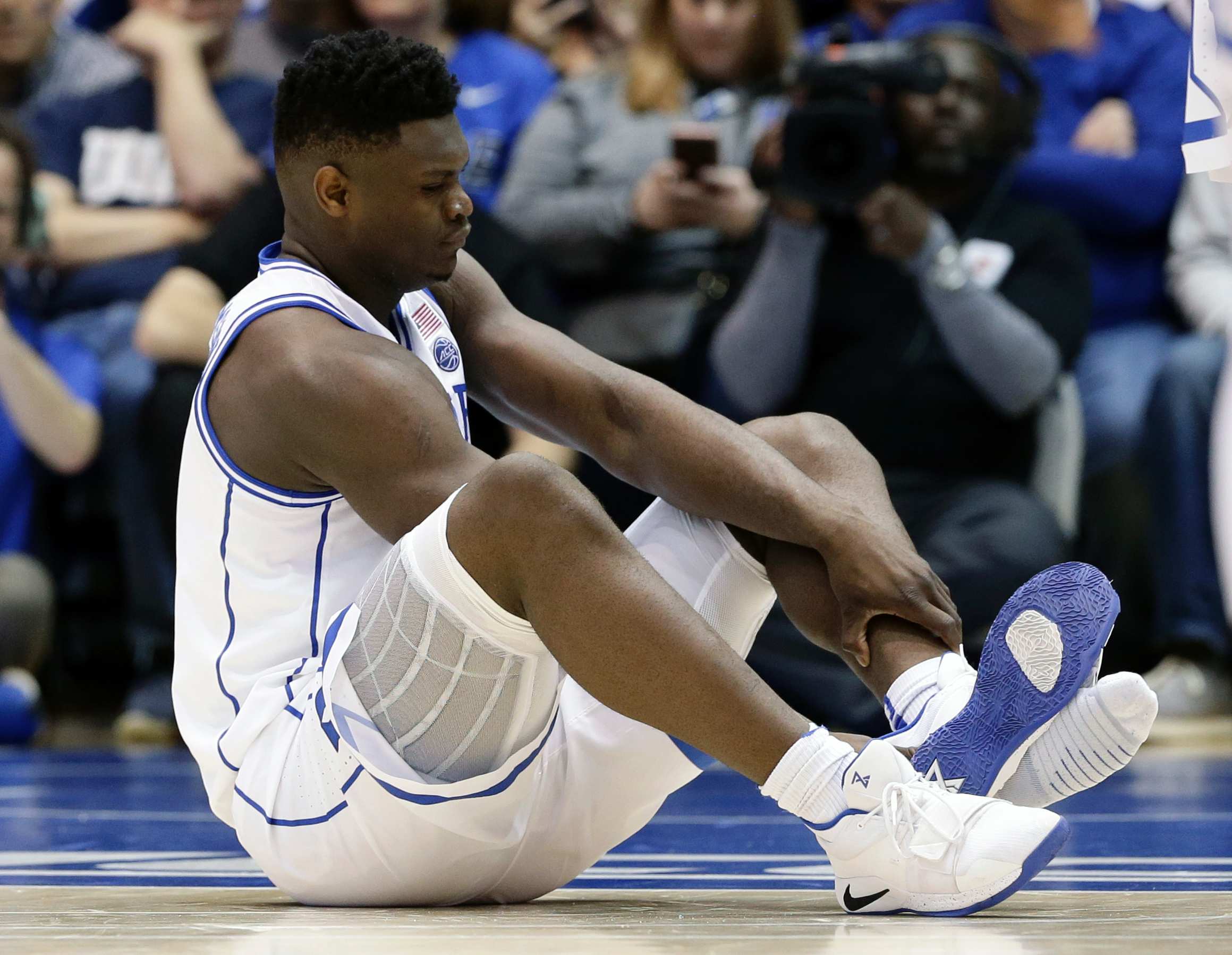 zion williamson nike deal amount