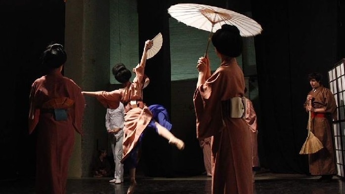 Performers from the Melbourne City Ballet on stage in Zeehan