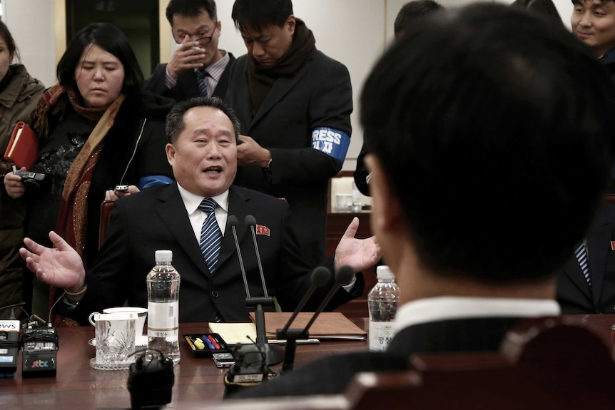 South Korean Unification Minister Cho Myoung-gyon and head of North Korean delegation Ri Son Gwon meet in DMZ