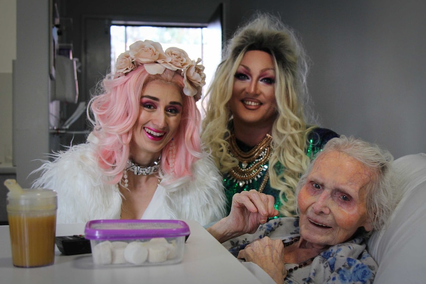 Drag queens and a resident