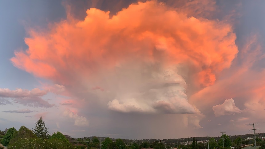 Orange storm looms over Toowoomba 