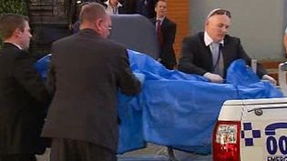 The massage table was taken away for examination after the death