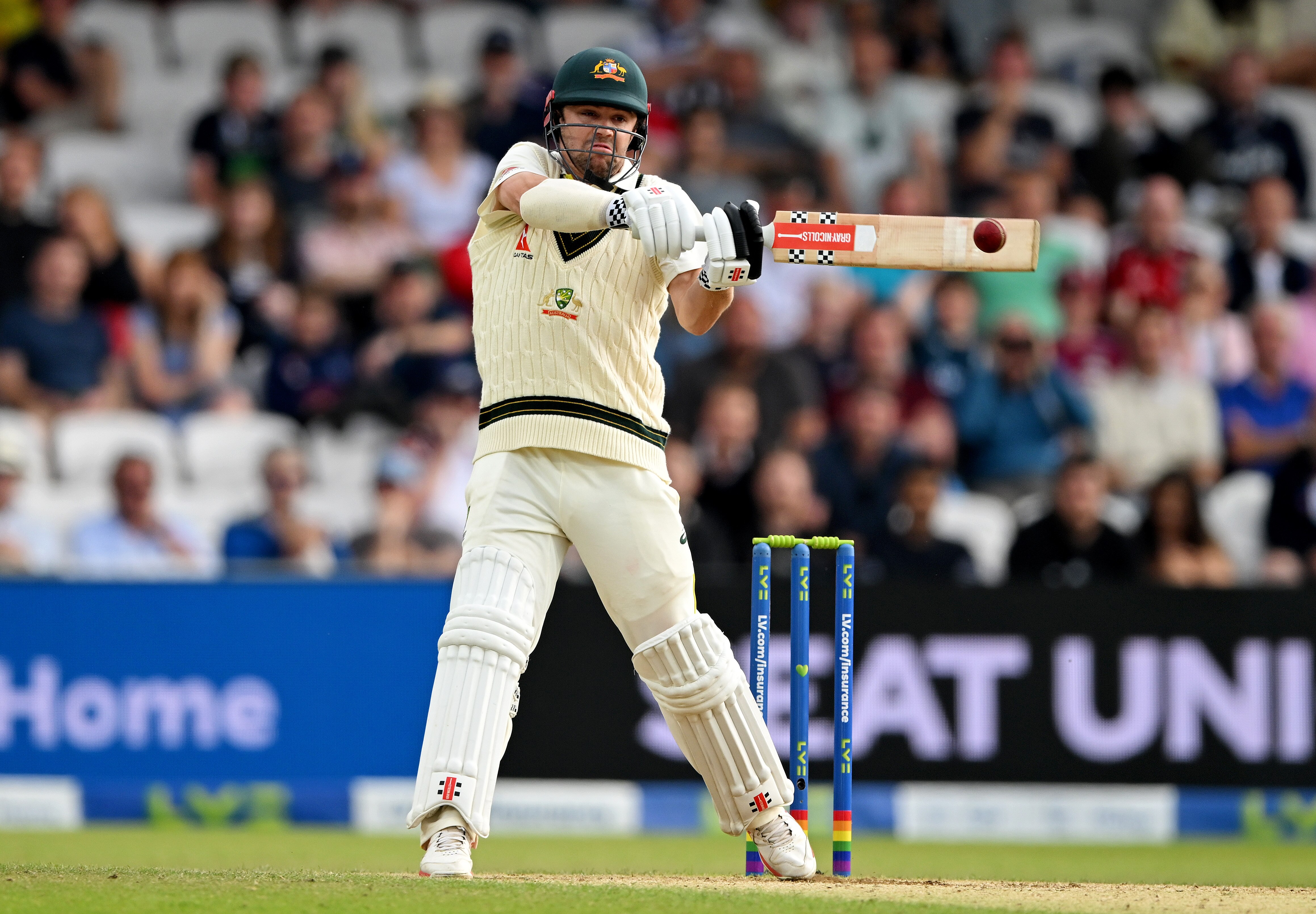 Australia sets England 251 to win third Ashes Test after rain ruins day