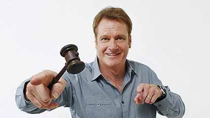 Auction Room, with William McInnes, follows sellers as their possessions go under the hammer.