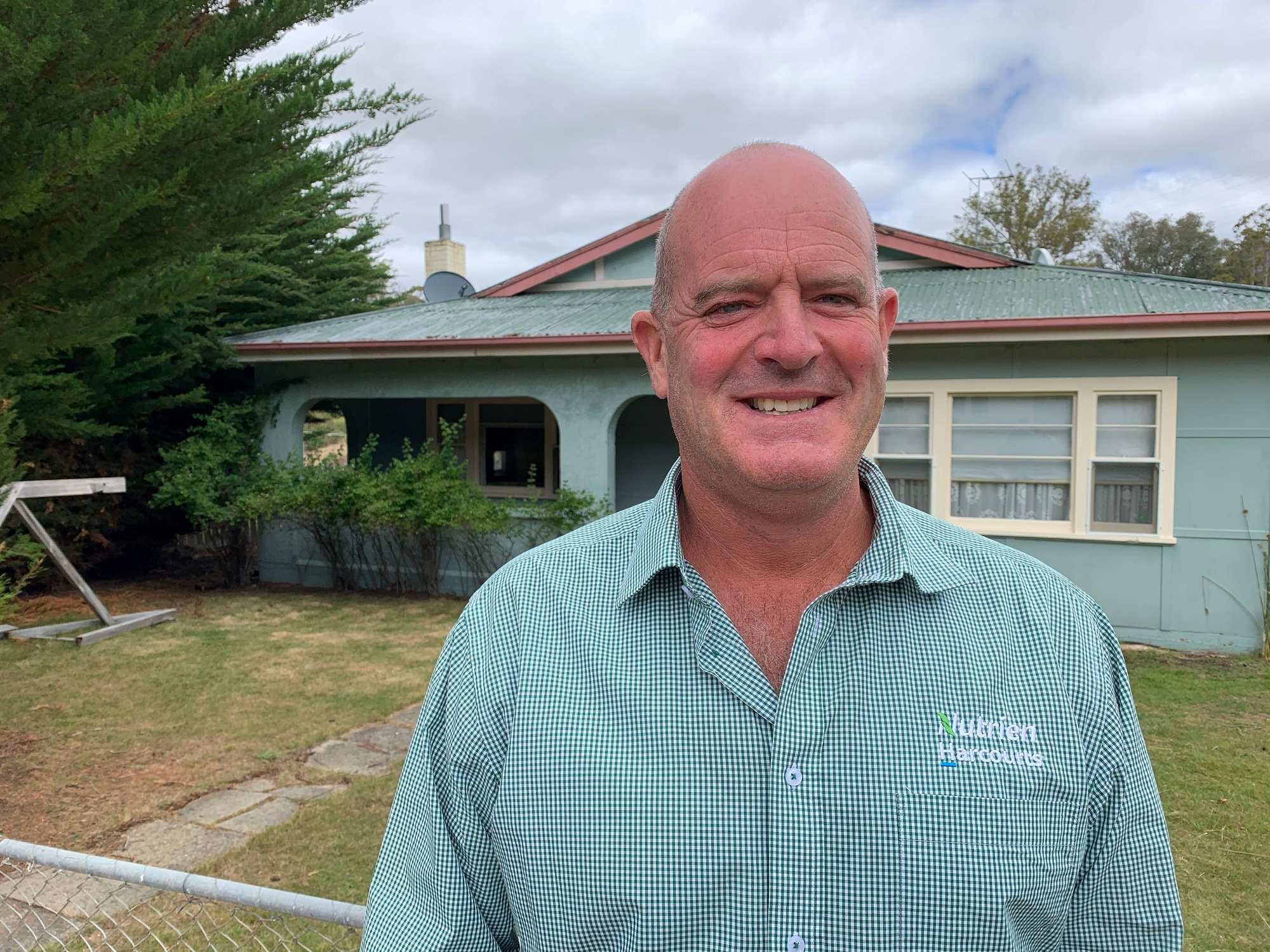 Part of Tasmania's historic Waddamana hydroelectric village up for