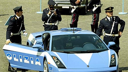 Lamborghini becomes cops' anti-getaway car - ABC News
