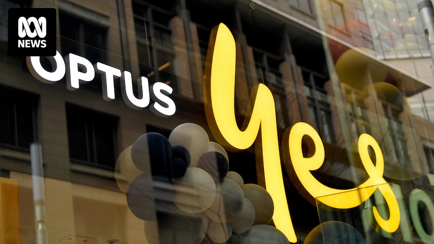 Optus names new CEO, Qantas agrees to $120 million ‘ghost flights’ settlement, ASX ends higher — as it happened