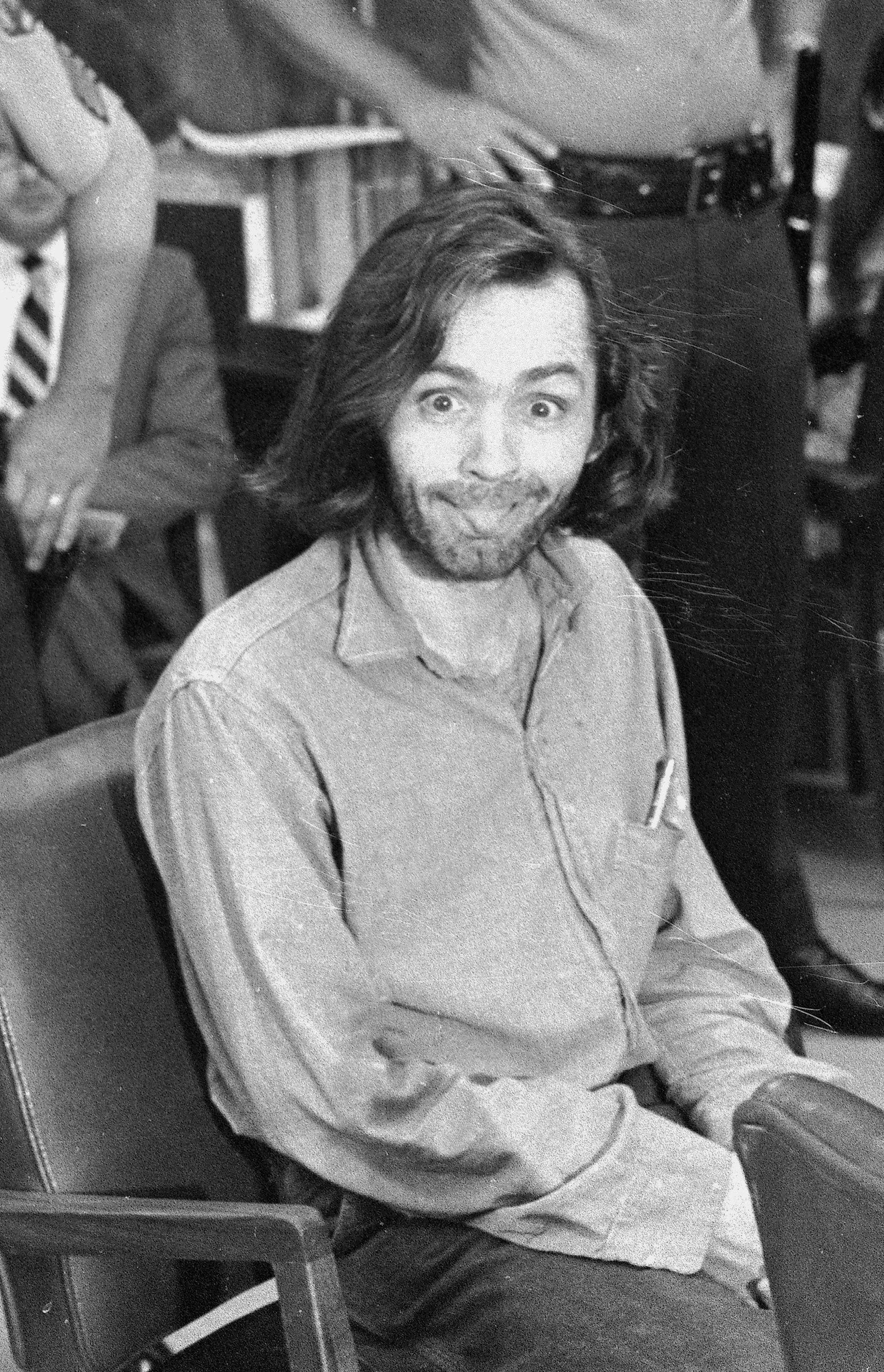 Charles Manson, Whose Cult Slayings Horrified The World, Dies Aged 83 ...