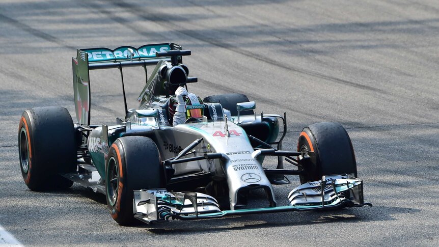 Hamilton wins Italian Grand Prix