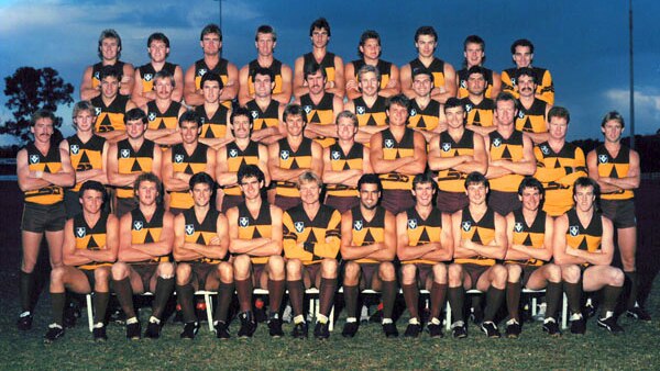 The inaugural team photo for the Brisbane Bears.