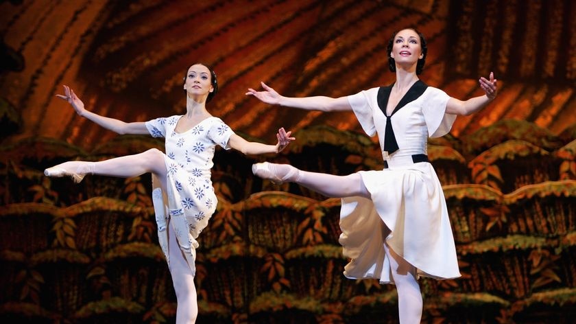 Two ballerinas with the Bolshoi ballet perform onstage (Getty Images: Chris Jackson)