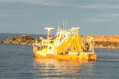 Commercial fishing trawler Returner