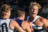 Rhys Stanley argues with ref in feisty Freo battle