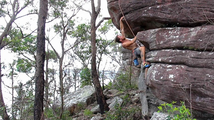 Andy Hoult, climbing