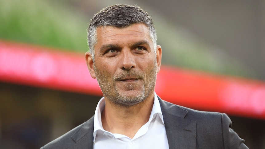 L’entraîneur de Western United, John Aloisi, défend la compétition masculine de la A-League au milieu des retombées du derby de Melbourne