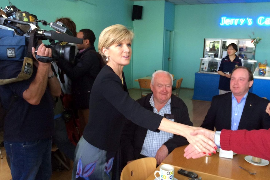 Foreign minister Julie Bishop campaigning in Bentleigh