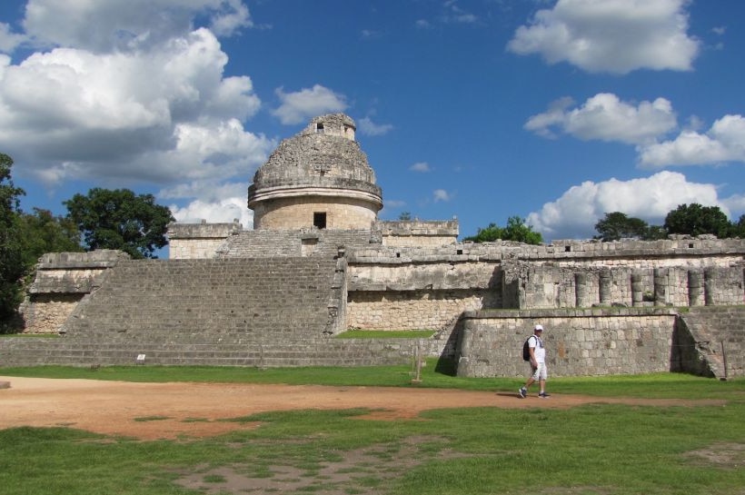 "The Observatory" at Chich'en Itza