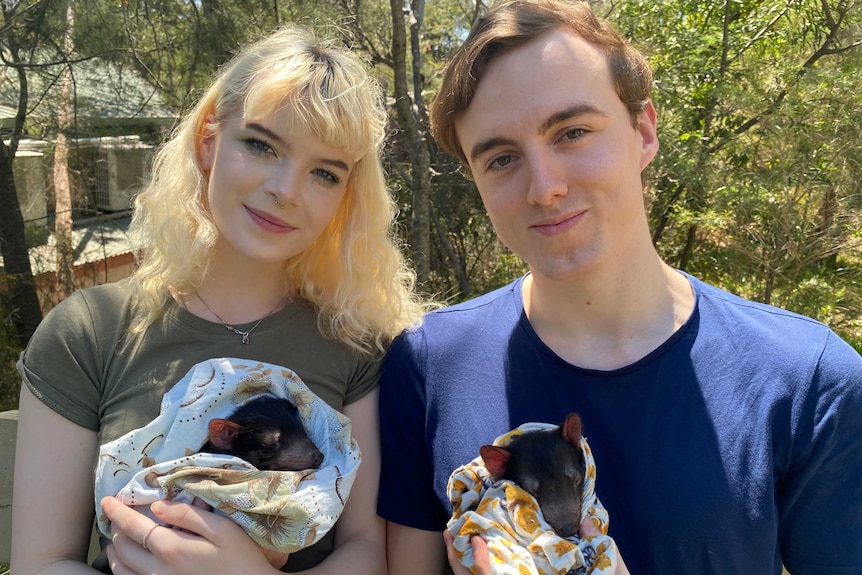 Lila Ritchie with her boyfriend at the zoo