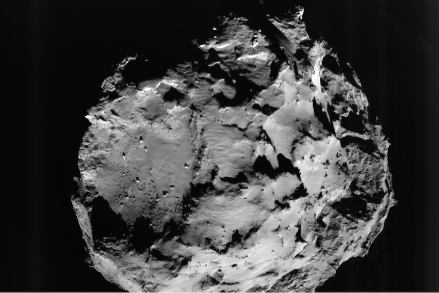 Churyumov-Gerasimenko acquired by the ROLIS instrument on the Philae lander