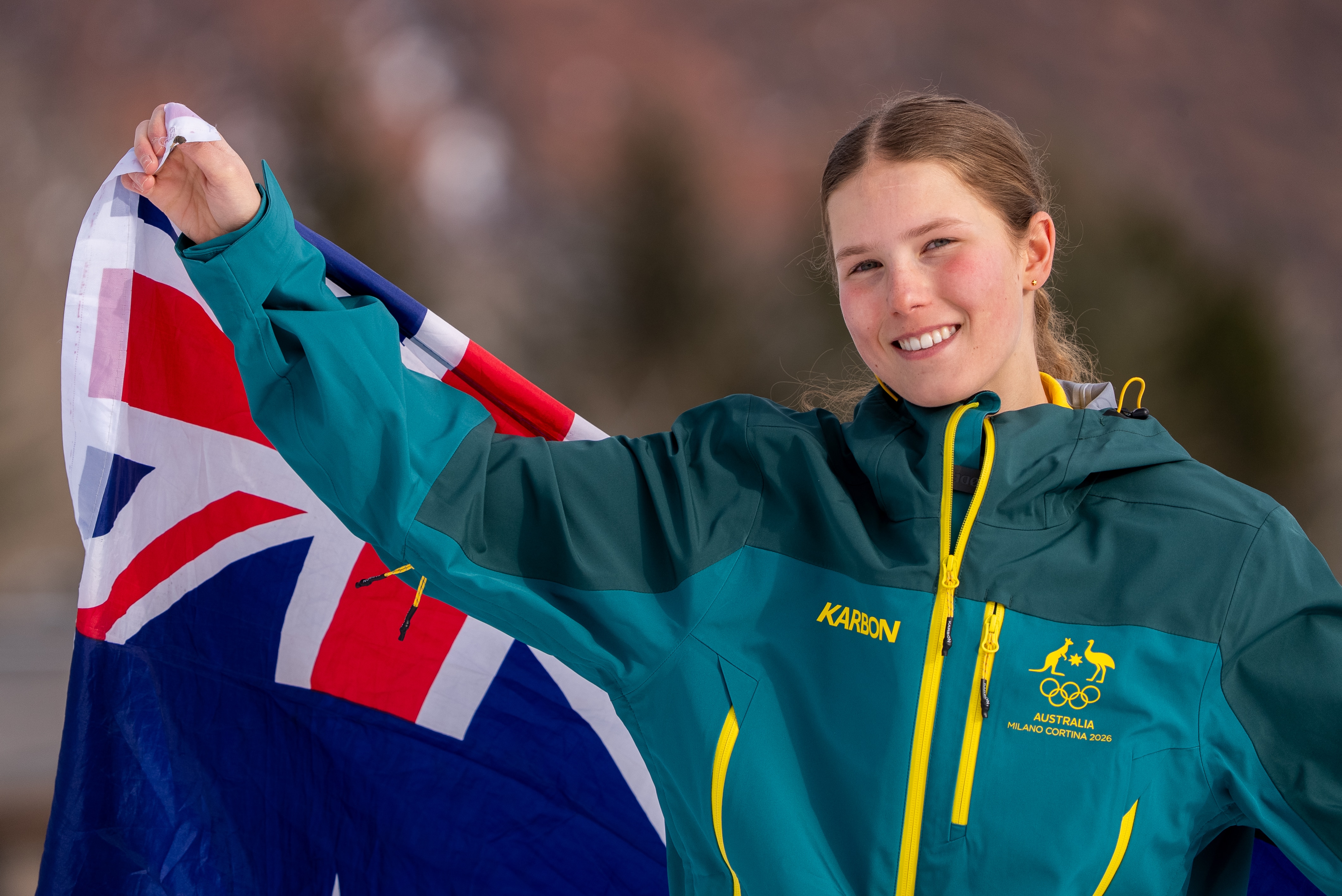 Meet the 15yo Melbourne schoolgirl who has taken the Freeski world by storm