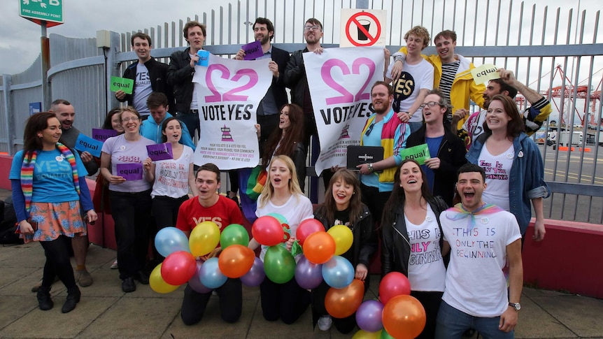 Irish voters show support for "Yes" vote