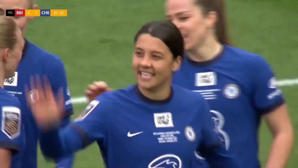 Sam Kerr Scores Three Goals As Chelsea Women Beat Bristol City 6 0 To Win Women S League Cup Final Abc News