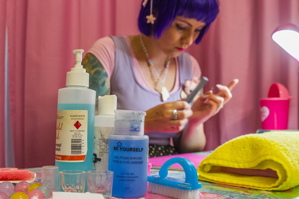 Brisbane artist Cara Westworth helps fans remember their idols through