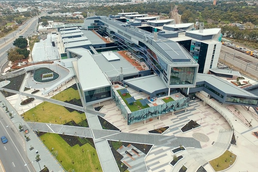 Royal Adelaide Hospital Shift How Patients And Equipment Will Be Moved