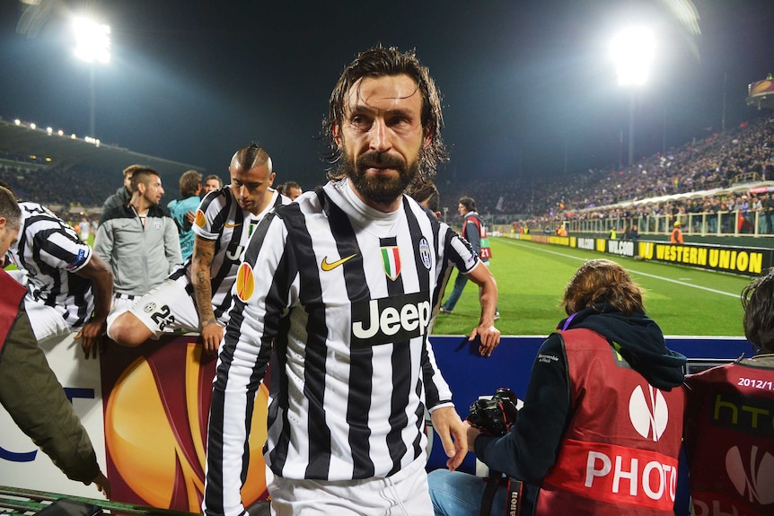 Pirlo puts Juventus into Europa League quarter-finals