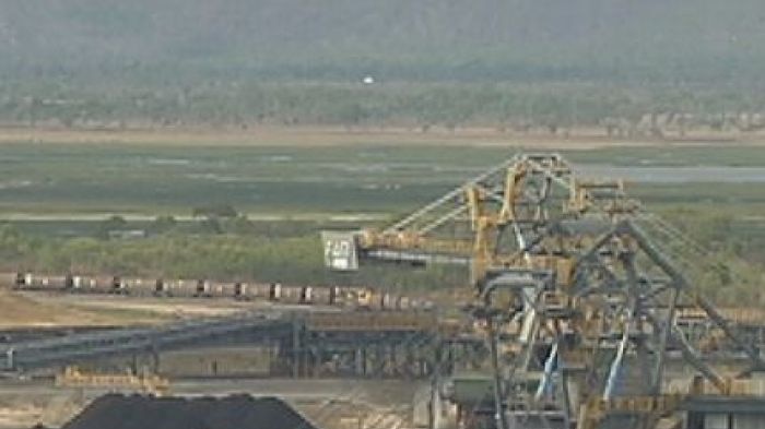 Abbott approves Abbot Point coal project