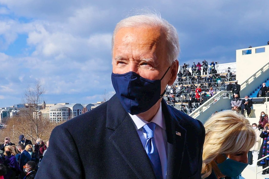 Joe Biden in a face mask