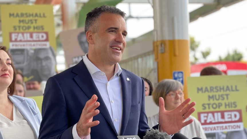 Peter Malinauskas at the Adelaide Showground railway station