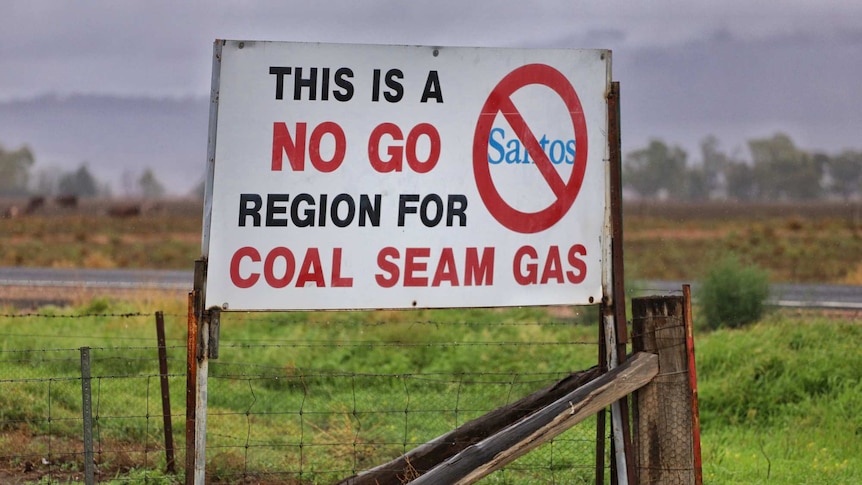 A No CSG sign by a barbed wire fence on rural land near Narrabri