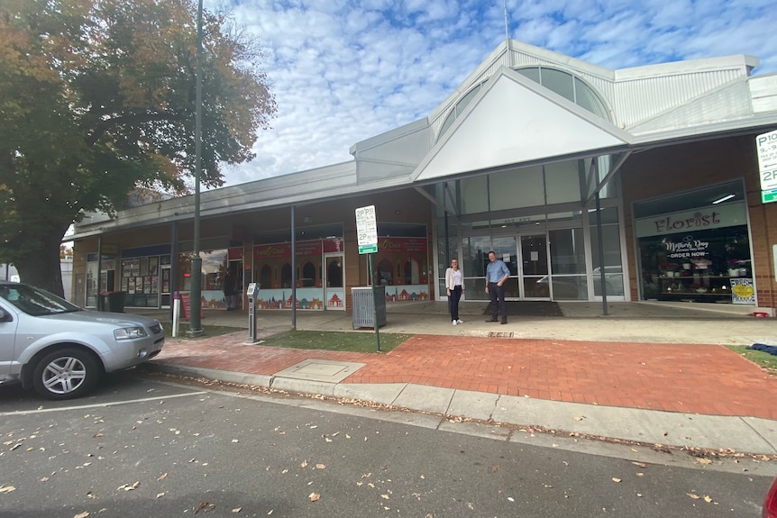 front of mollison st vaccination hub
