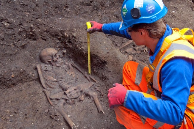 Black Death burial