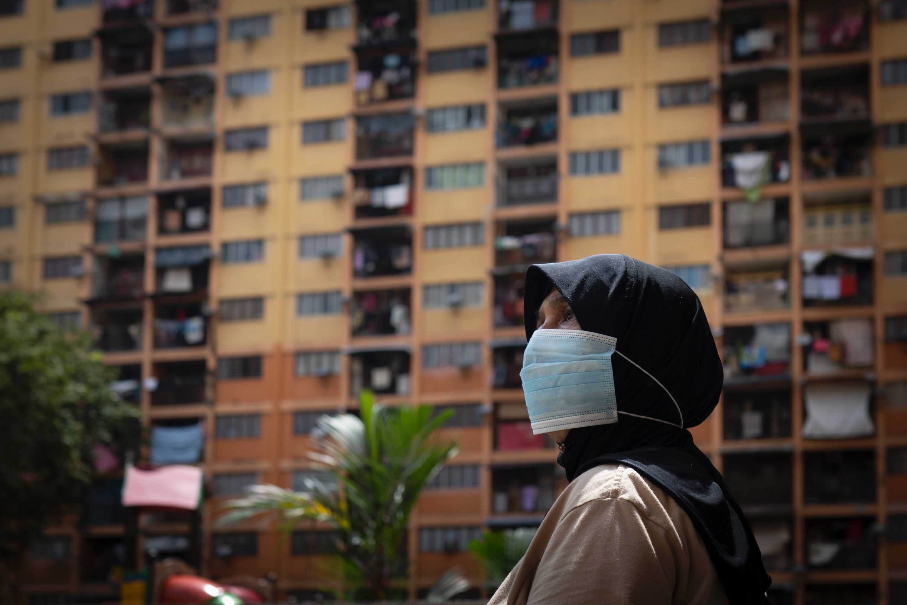 Millions of Indonesian migrant workers face hardship in Malaysia 