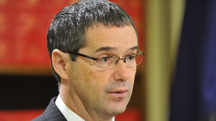 Communications Minister Stephen Conroy says Opposition spokesman Malcolm Turnbull's internet credentials are outdated.