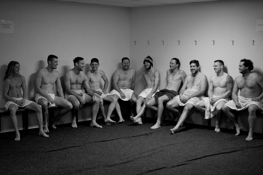 A black and white photo of the men from the Bruce Rock Football Club