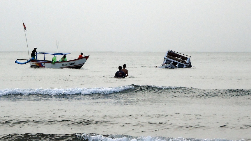 Asylum boat capsized off Java