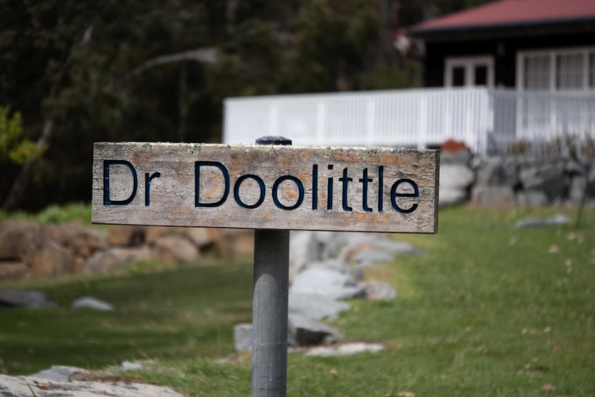 Picture of a sign that says 'Dr Doolittle'