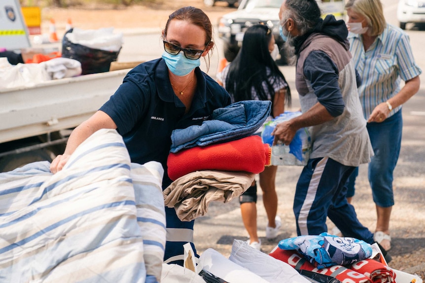 Community members organise donations for the Wooroloo fire victims