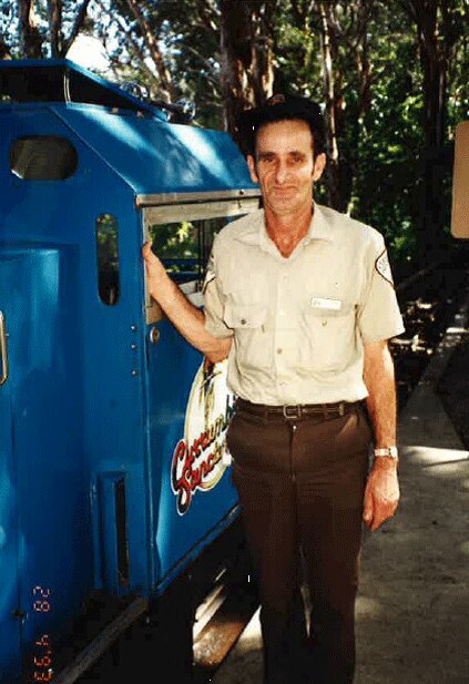 Miniature train driver calls it a day at famous Gold Coast wildlife ...