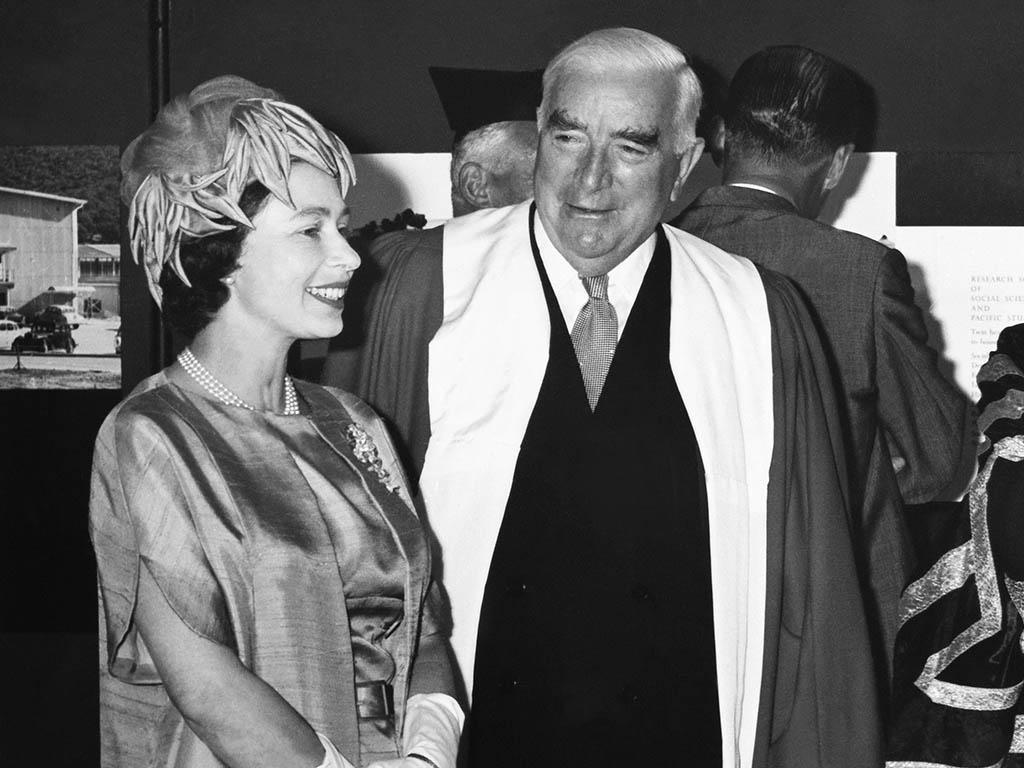 Queen Elizabeth and then Australian Prime Minister Robert Menzies